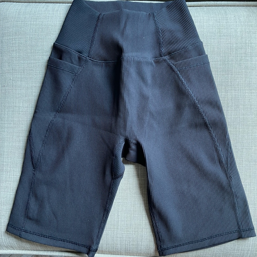Buffbunny ribbed biker shorts